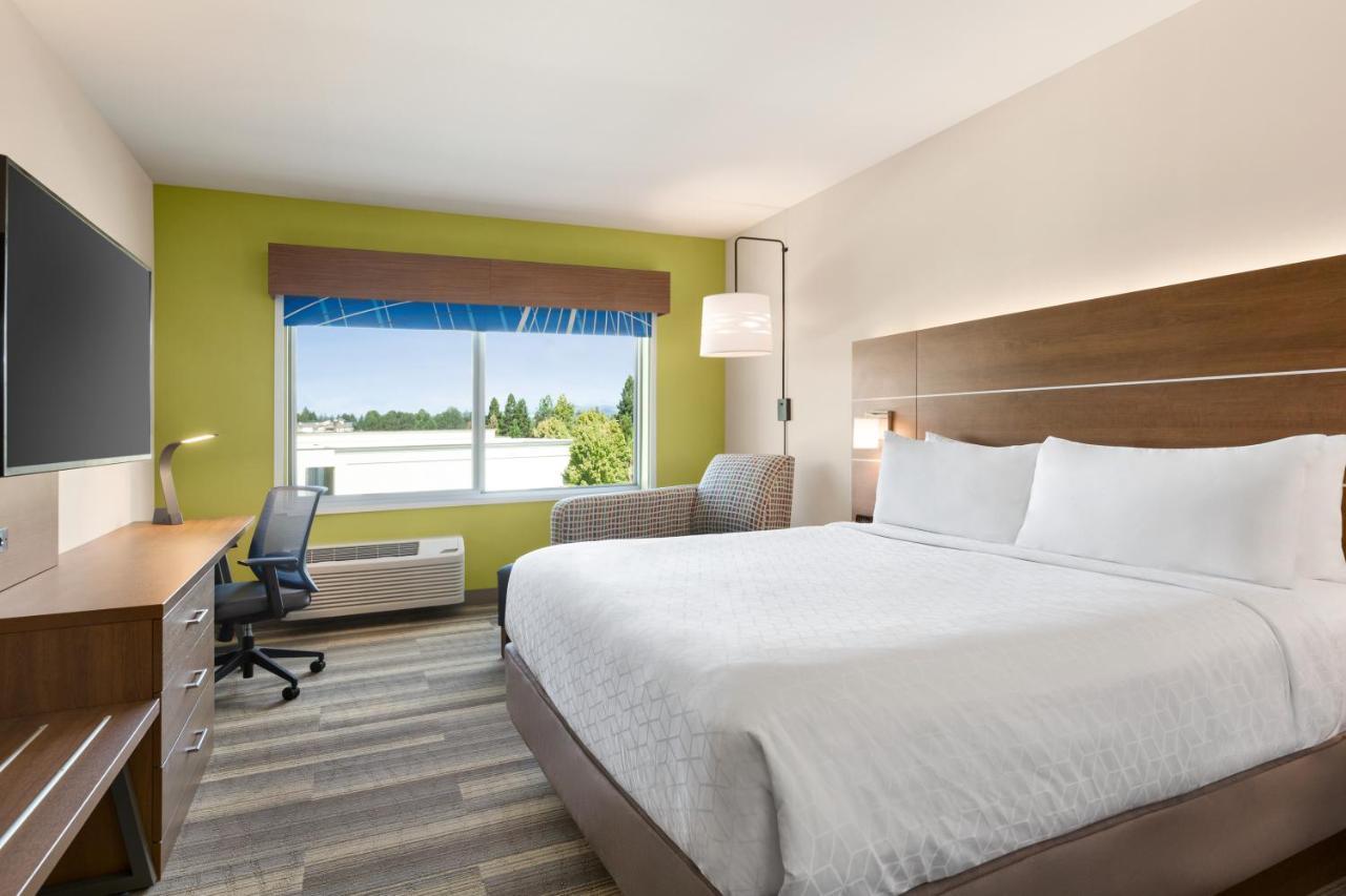 Holiday Inn Express & Suites - Ukiah By Ihg Exterior foto