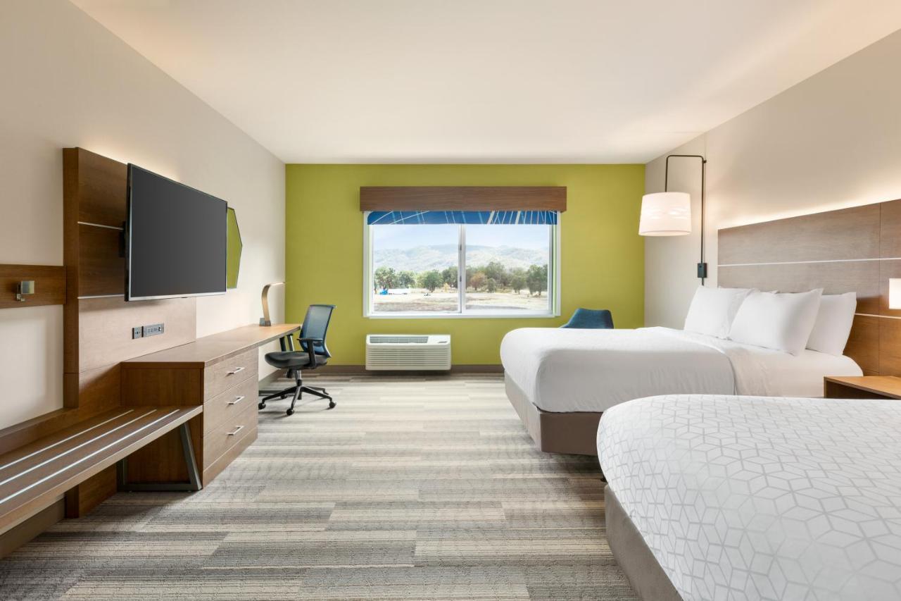 Holiday Inn Express & Suites - Ukiah By Ihg Exterior foto